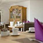 Отель Stadthotel 4*