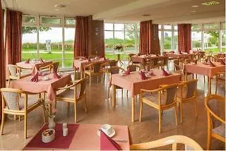 Отель Stadthotel 4*