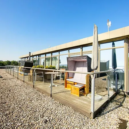 Stadthotel Hotell 4*